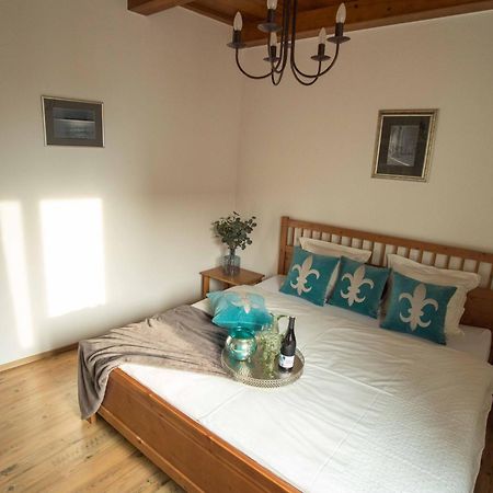 Lormuv Dvur Villa Mikulov Eksteriør billede