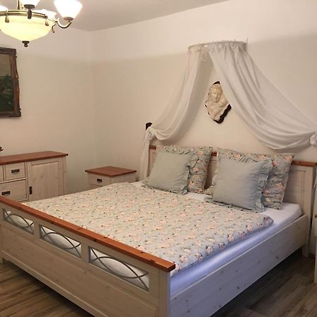 Lormuv Dvur Villa Mikulov Eksteriør billede